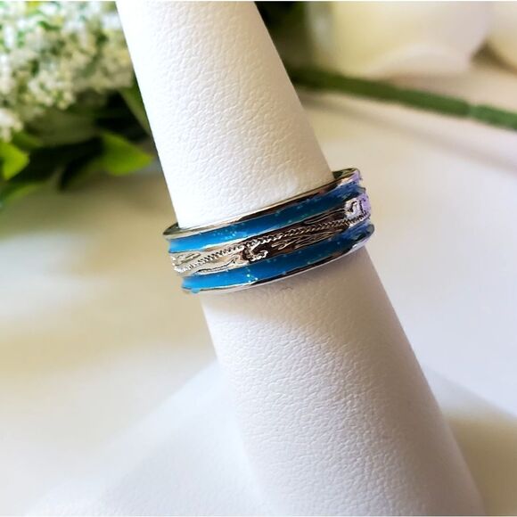 Blue Opal on 925 Sterling Silver Band - Women's Jewelry - Picture 4 of 4